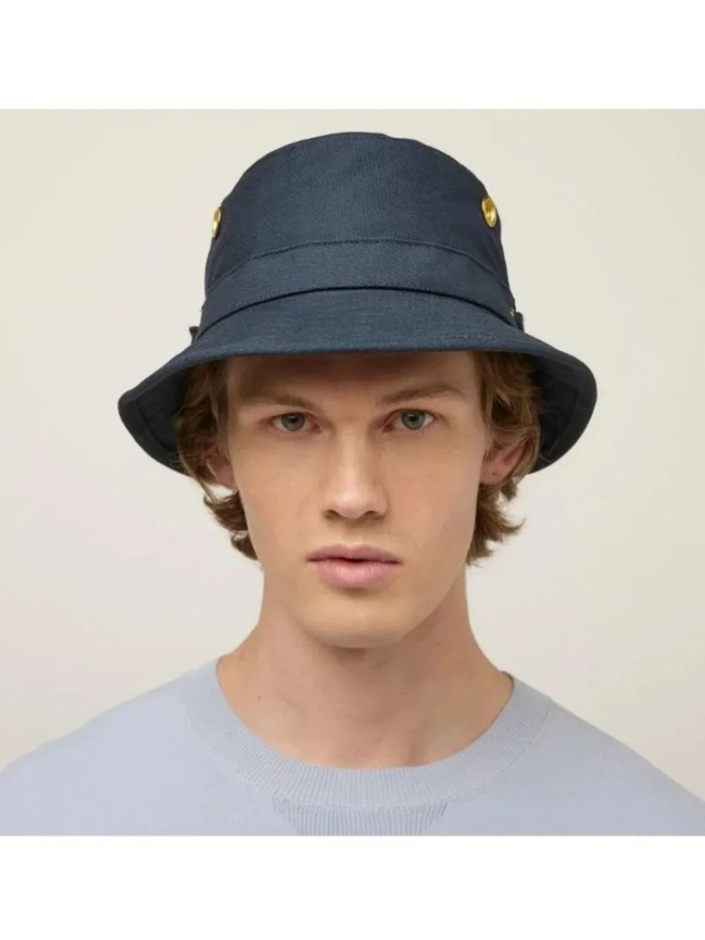 New Tilley T1 Iconic Bucket Hat Medium 7 1/4 Bright Blue Unisex MSRP$109
